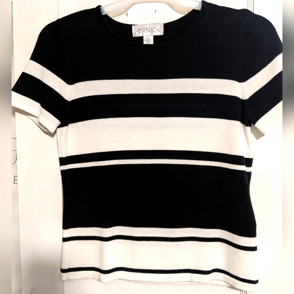Casual Corner ANNEX Women's Black & White Striped Pattern Cotton Blend Sweater